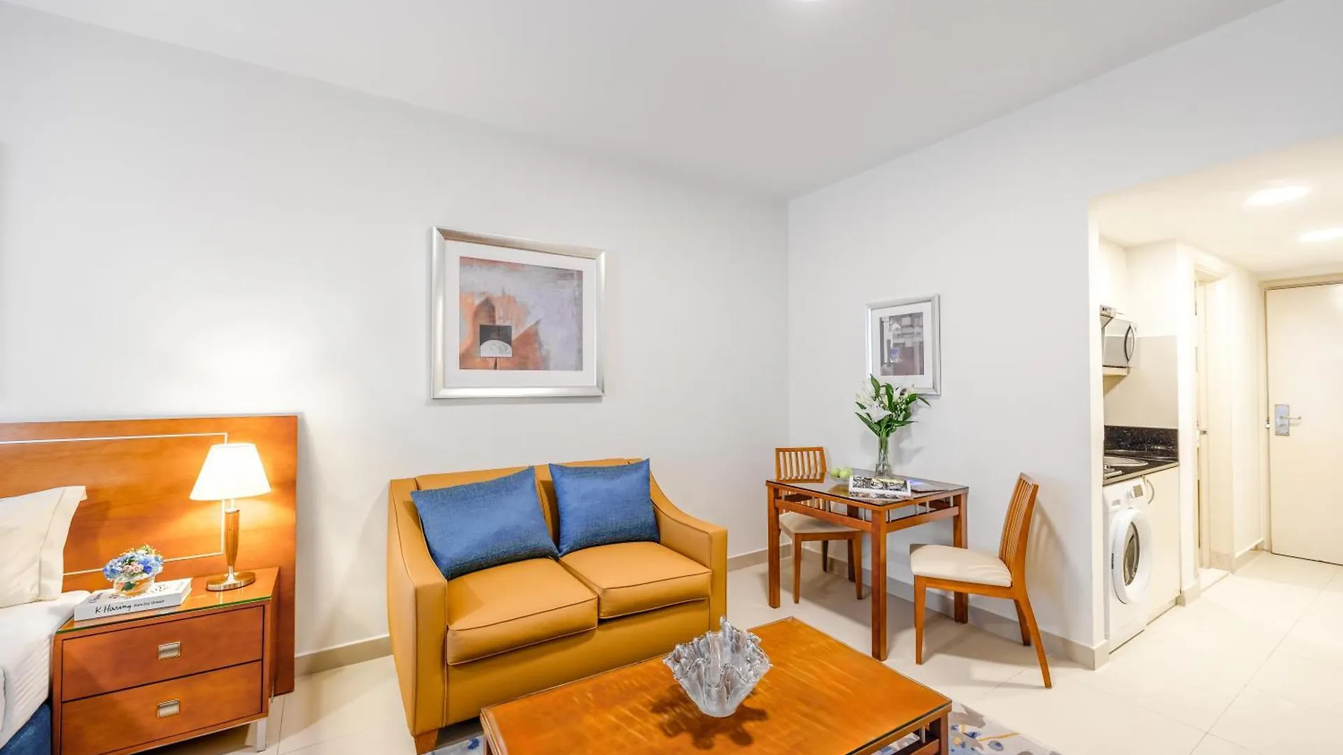 Lägenhetshotell Golden Sands Bur Dubai